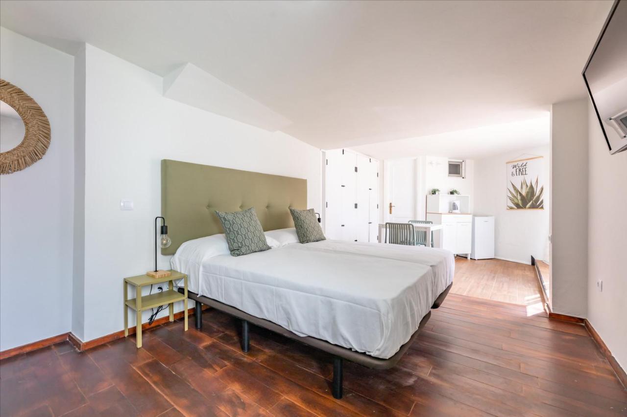 Villa Corralejo Bay Beachfront Corralejo By Holidays Home 外观 照片