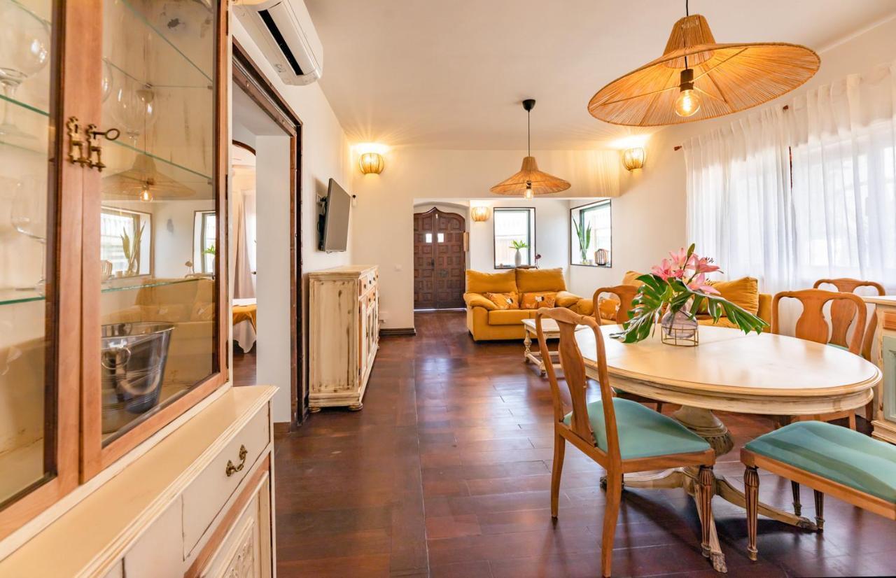 Villa Corralejo Bay Beachfront Corralejo By Holidays Home 外观 照片